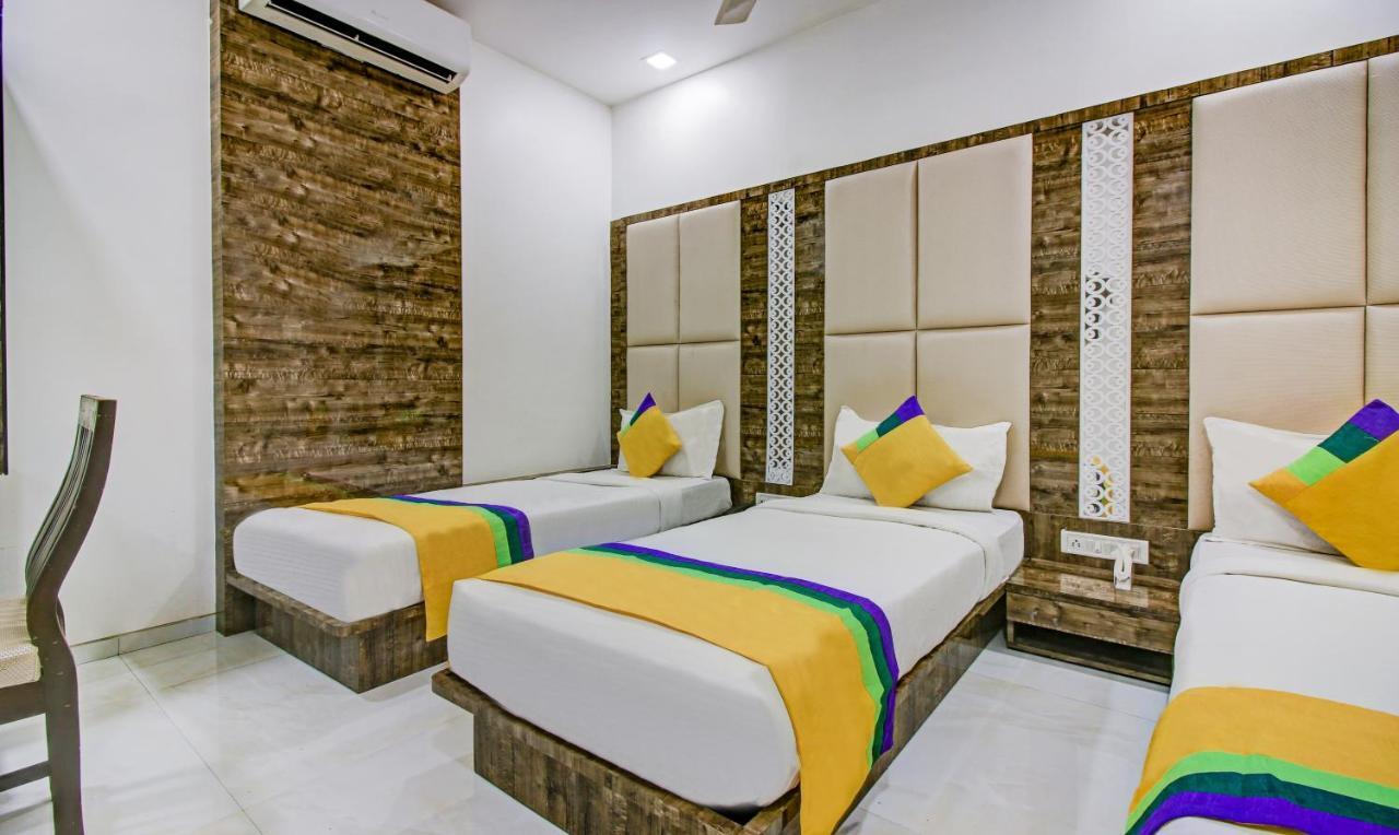 Hotel Magnet Mumbai  Buitenkant foto
