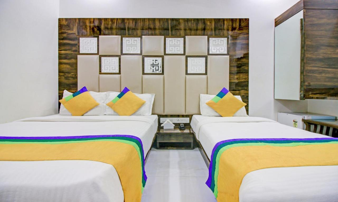 Hotel Magnet Mumbai  Buitenkant foto